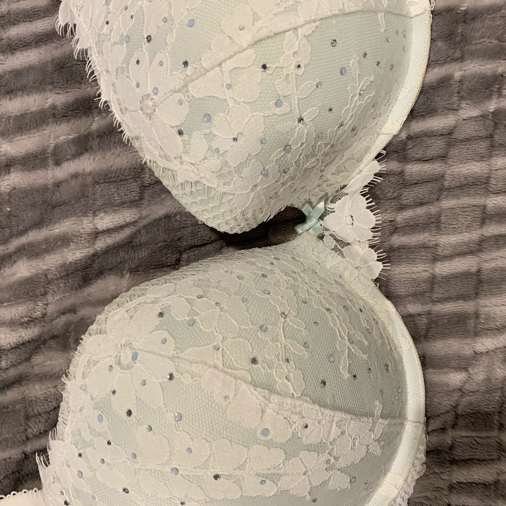 Victorias Secret very sexy push up bra